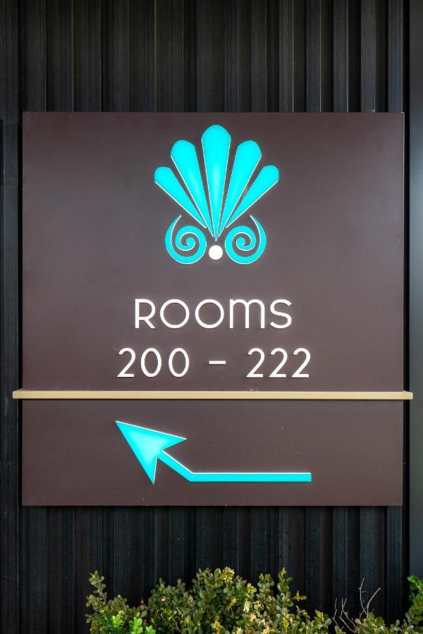 וויונג Grand Hotel And Studios מראה חיצוני תמונה
