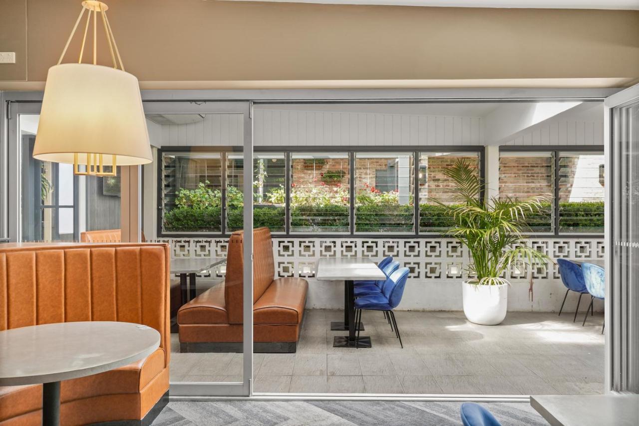 וויונג Grand Hotel And Studios מראה חיצוני תמונה
